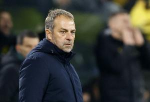 世体：巴萨10天4场恶战后仅休4天，核心球员出场时间过载已亮红灯