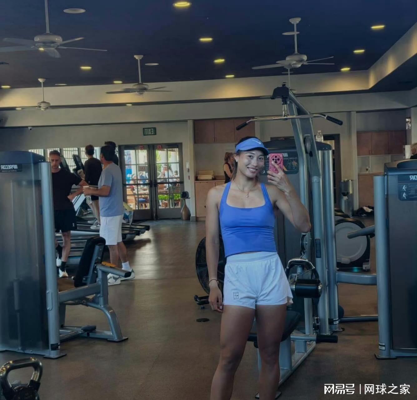 永利APP-郑钦文晒照新教练技改，外媒称其剑指法网阳光双赛成绩是合作关键